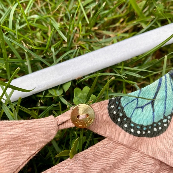 FARM RIO cut out tie back butterfly mini dress size medium. - Picture 6 of 7